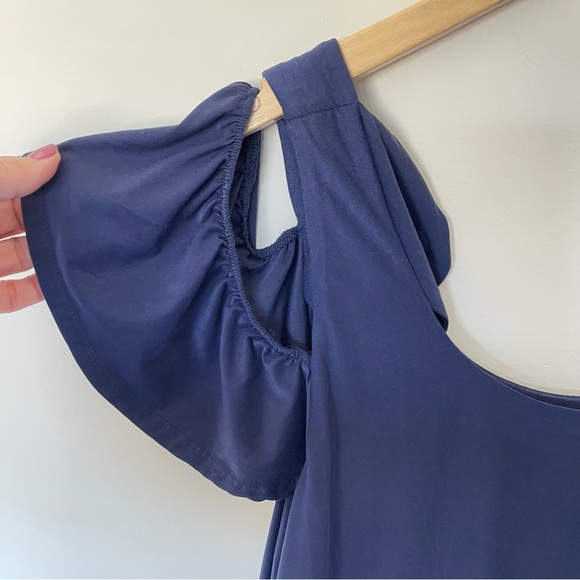 Soma Bliss Knit Cold Shoulder Navy Top SZ L - Picture 4 of 7